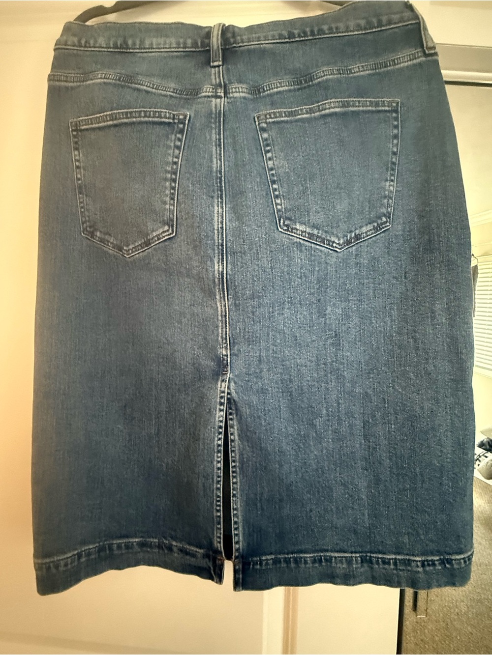 NWOT J.Crew Classic Dark Blue Denim Skirt - Picture 3 of 4
